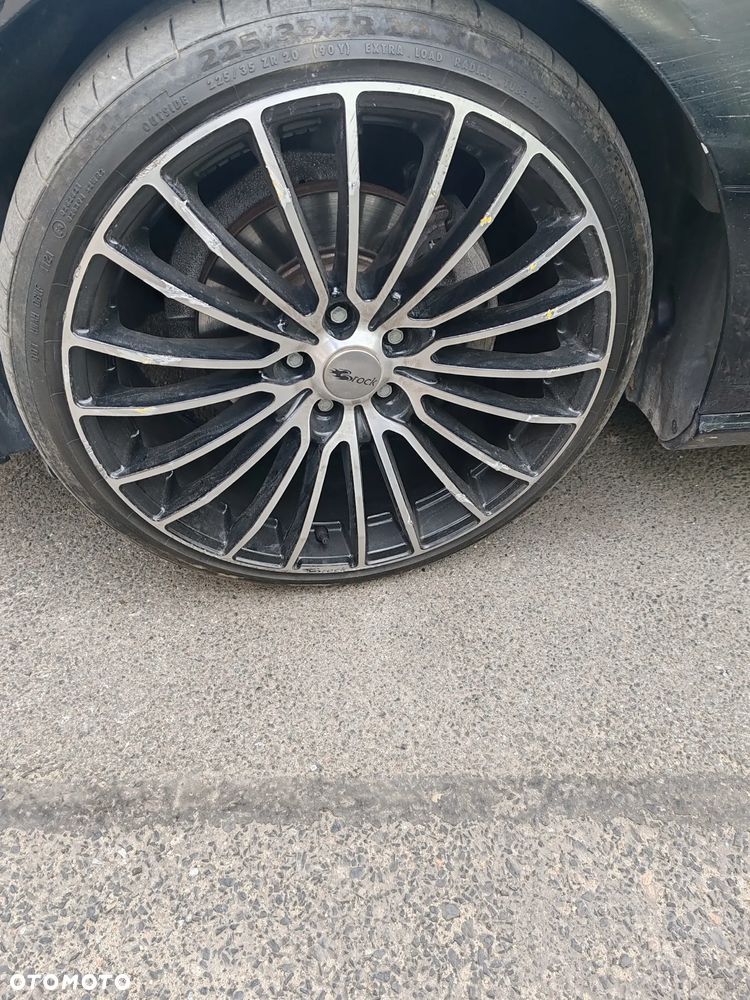 Mercedes-Benz Klasa E 220 d 9G-TRONIC Avantgarde - 8