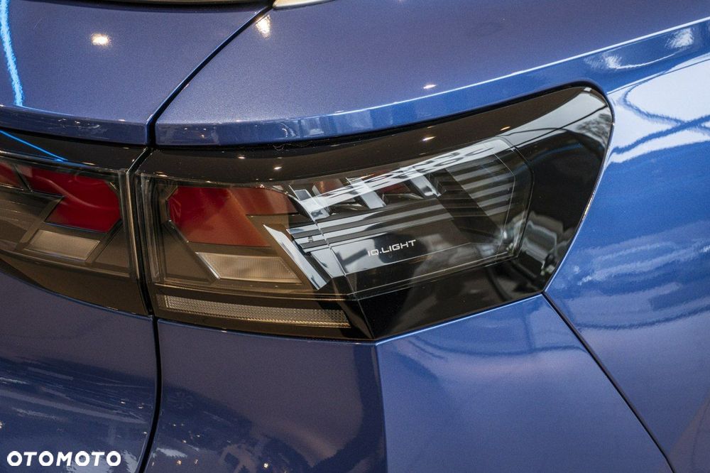 Volkswagen T-Roc - 12