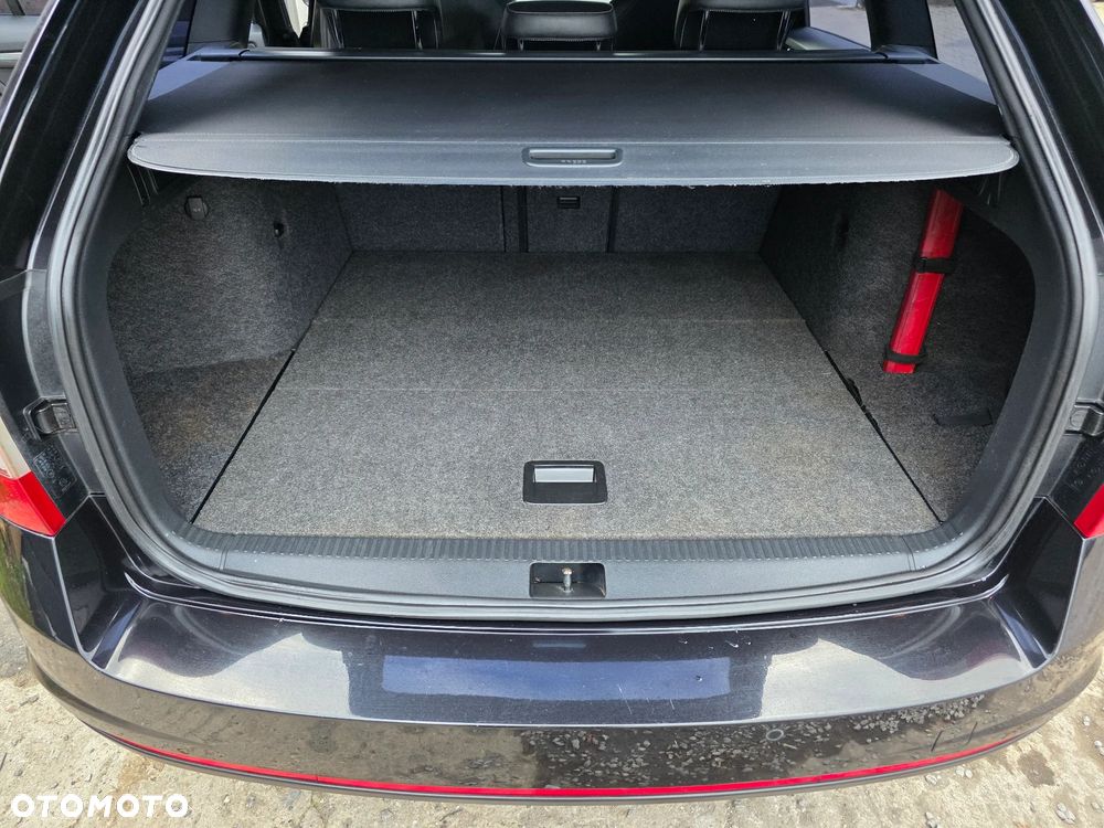 Skoda Octavia 2.0 TSI RS DSG - 14