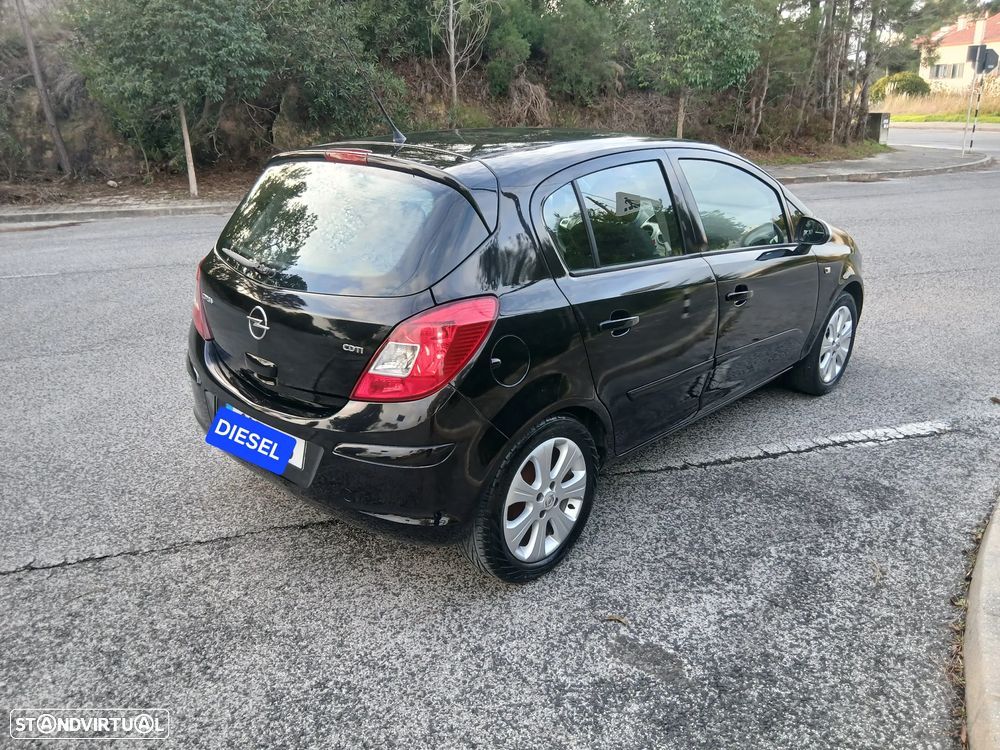 Opel Corsa 1.3 CDTi Enjoy EcoFLEX - 4