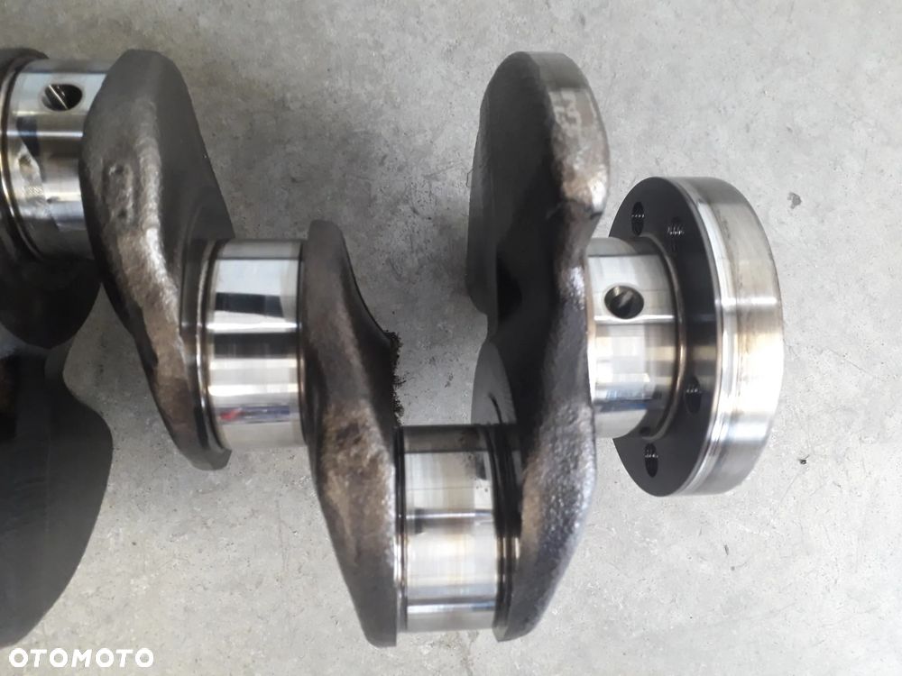 wał korbowy Passat b6 2.0 tdi BMR - 4