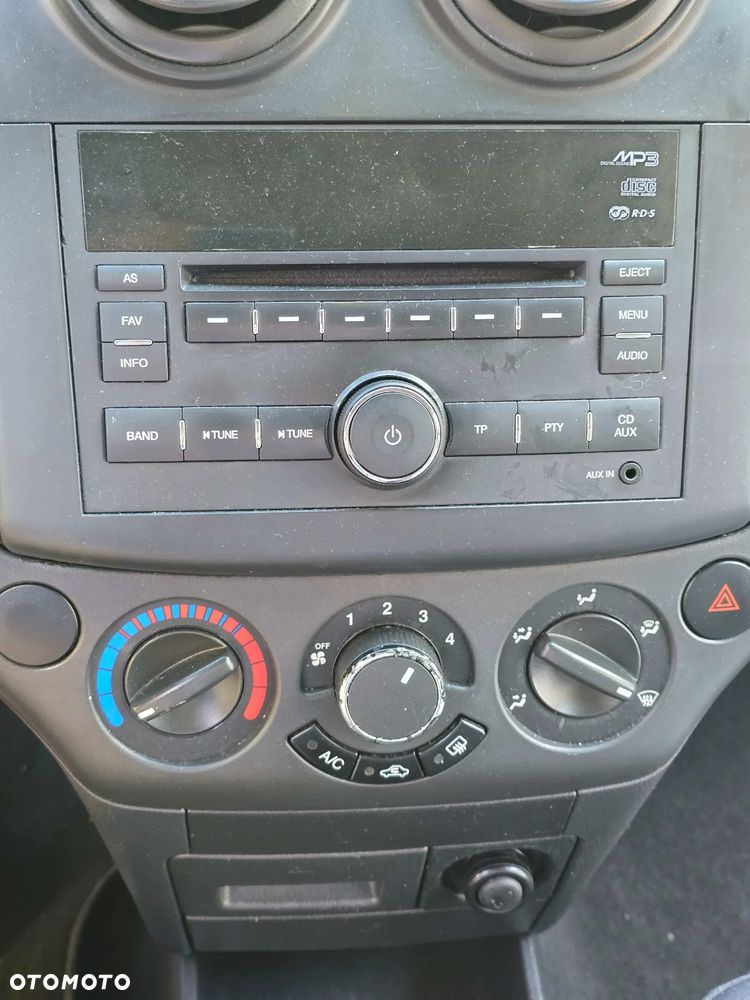 Chevrolet Aveo 1.2 LS - 9