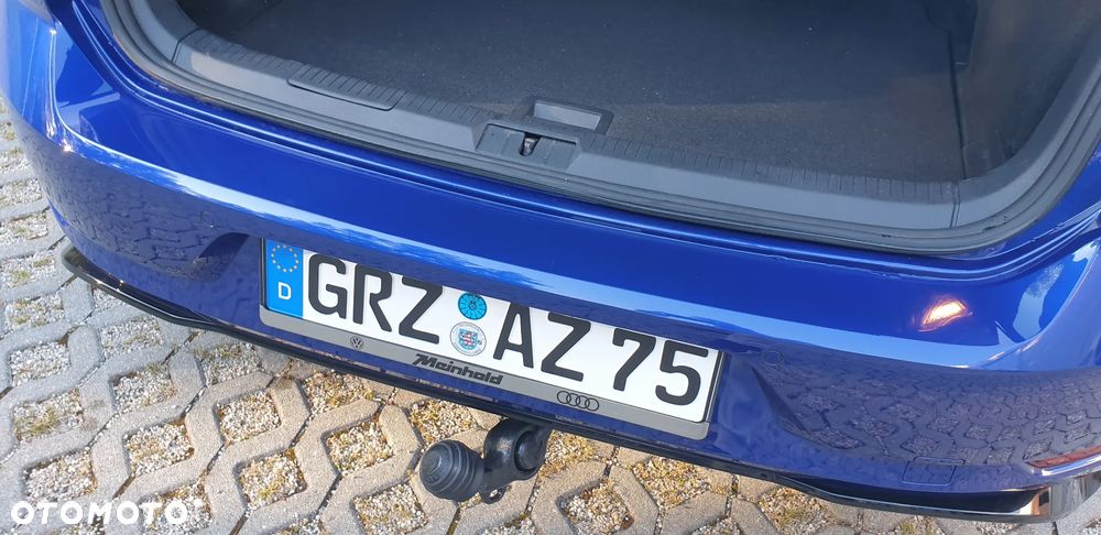 Volkswagen Golf 1.5 TSI OPF R-Line - 11