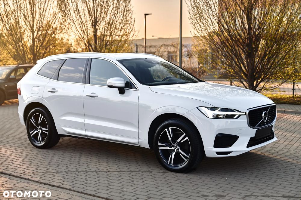 Volvo XC 60 D4 R-Design - 16