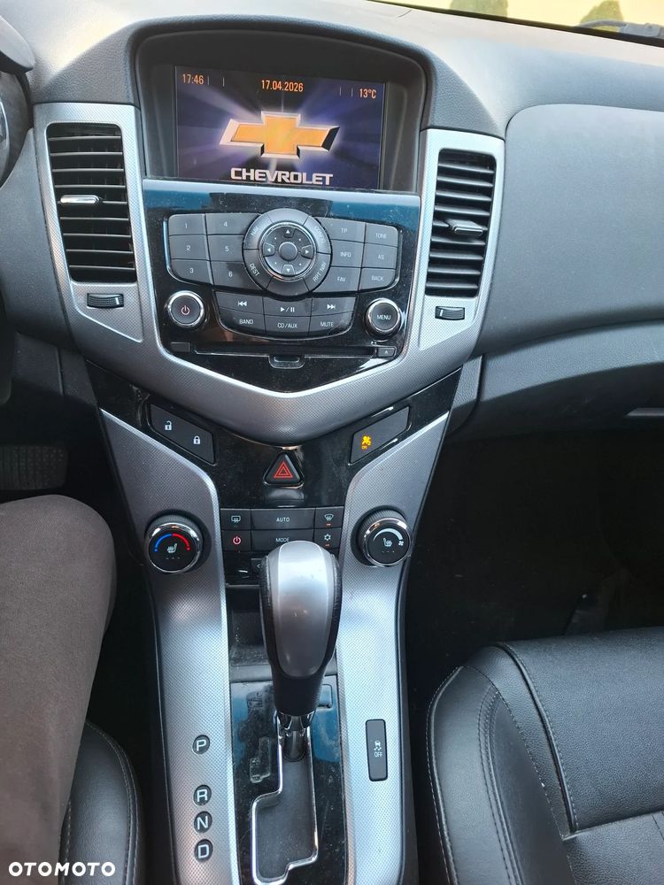 Chevrolet Cruze - 8
