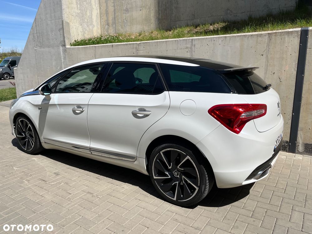 Citroën DS5 Hybrid4 EGS6 SportChic - 3