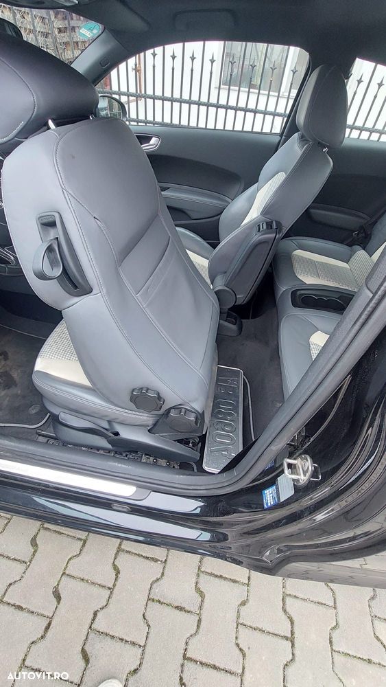 Audi A1 1.6 TDI Attraction - 5