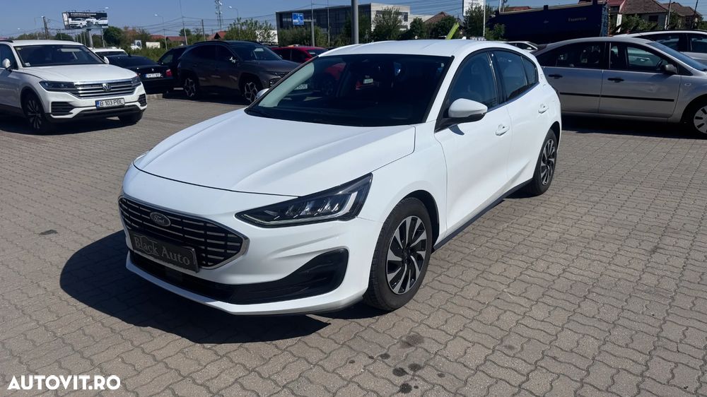 Ford Focus 1.0 EcoBoost Titanium - 1