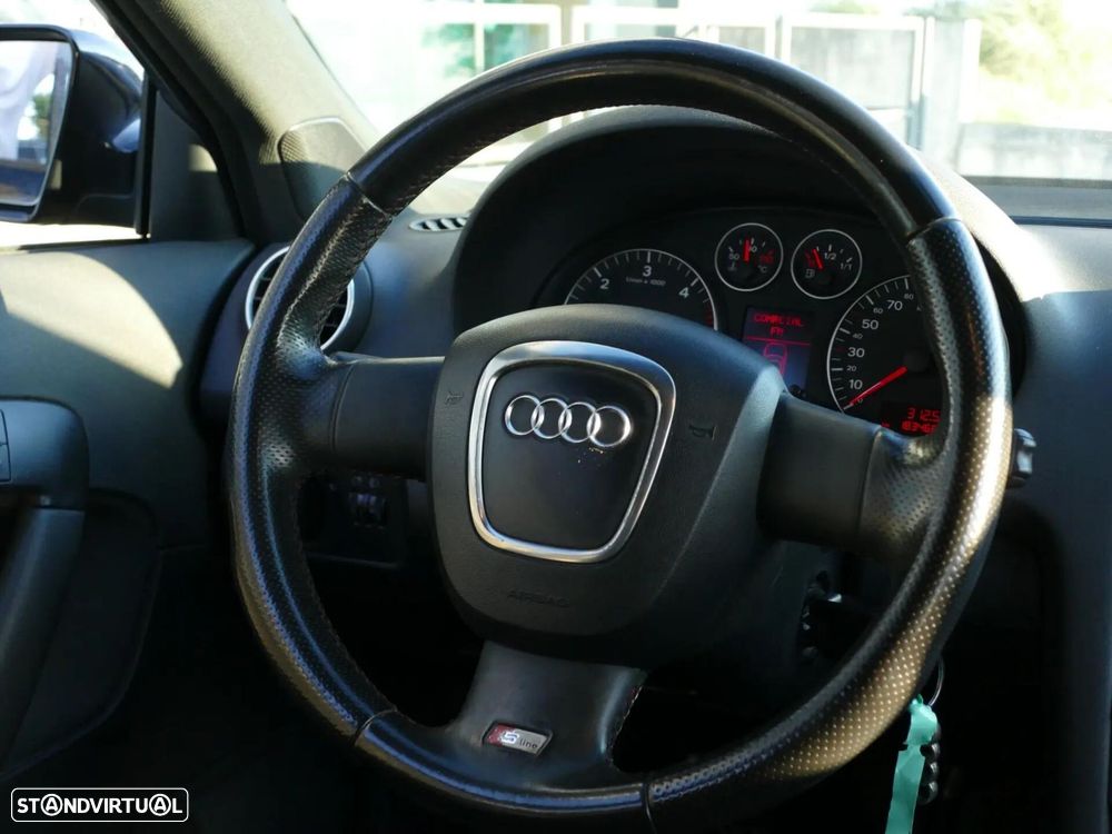 Audi A3 Sportback 2.0 TDi S-line - 33
