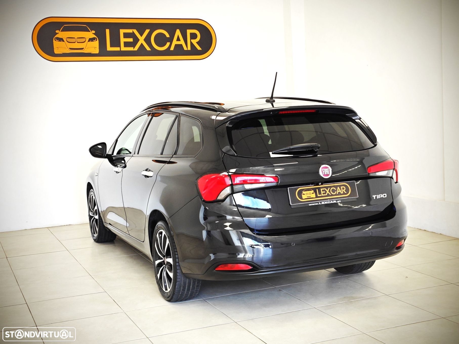 Fiat Tipo Station Wagon 1.6 M-Jet Lounge Tech J17 DCT - 21