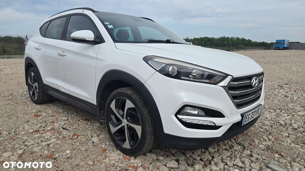 Hyundai Tucson 1.7 CRDI BlueDrive Premium 2WD DCT - 2