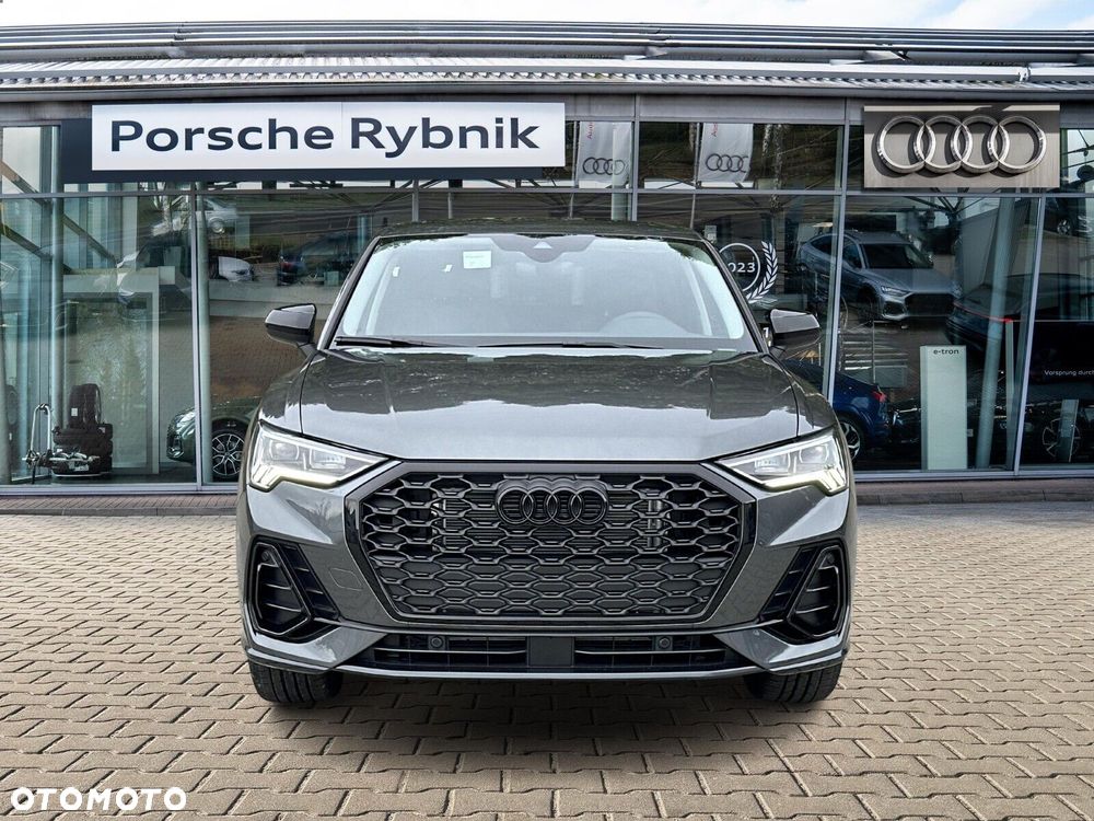 Audi Q3 Sportback - 6