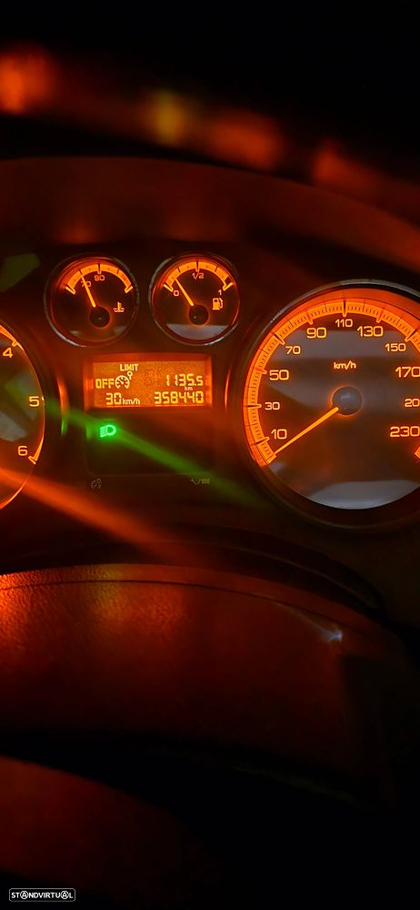 Peugeot 308 1.6 HDi Executive - 1