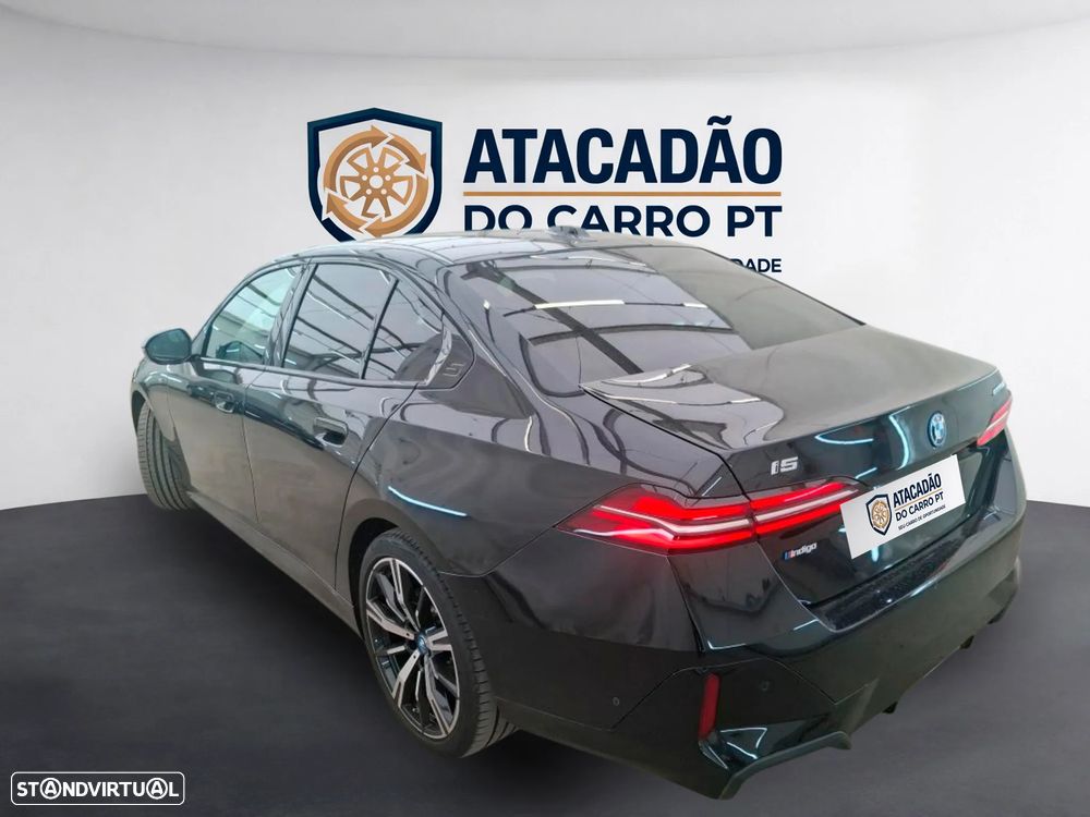 BMW i5 eDrive40 Pack Desportivo M - 8