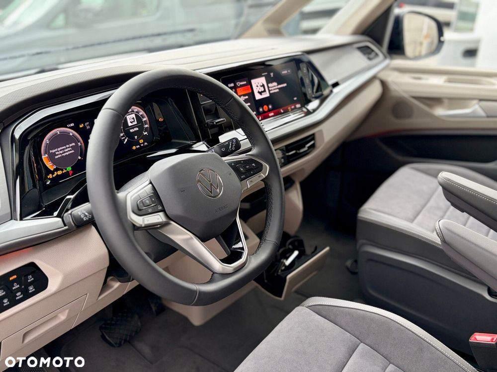 Volkswagen Multivan - 24