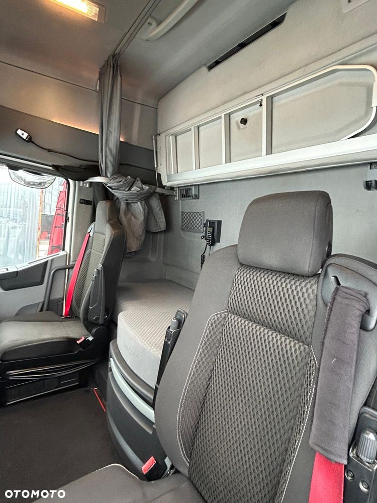 Renault T520 Hi Sleeper Cab / Salon PL / Zbiorniki 1300L - 7
