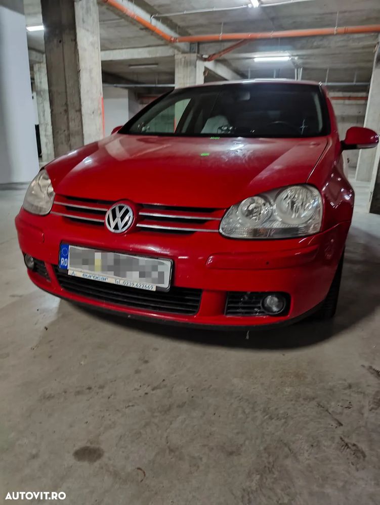 Volkswagen Golf 1.6 FSI Sportline - 2