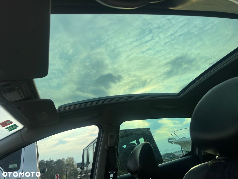 Peugeot 207 120 VTi Outdoor - 10