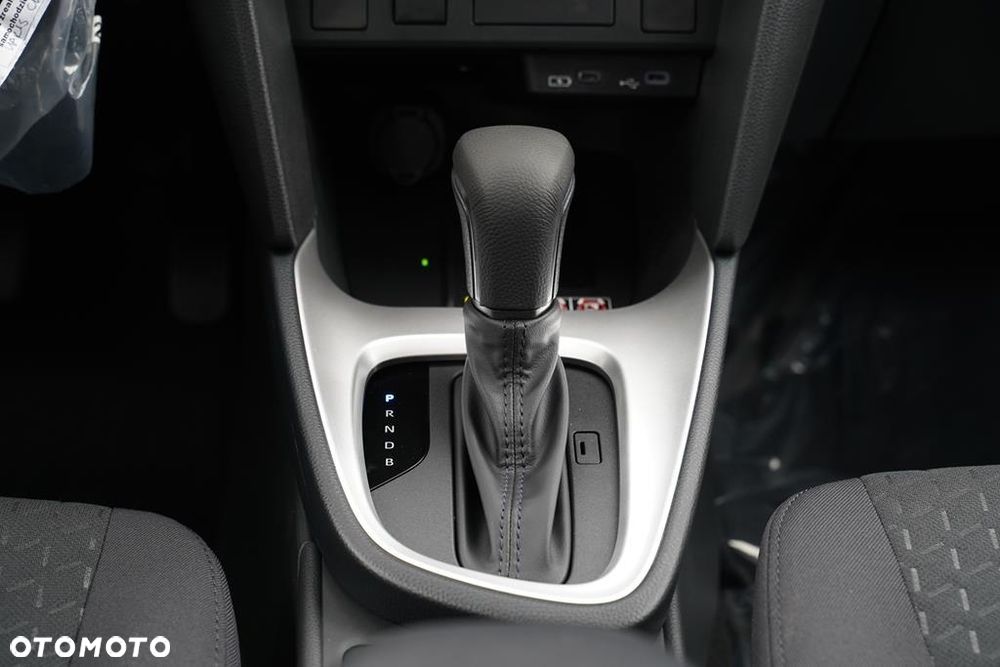 Toyota Yaris Cross Hybrid 1.5 Comfort - 26