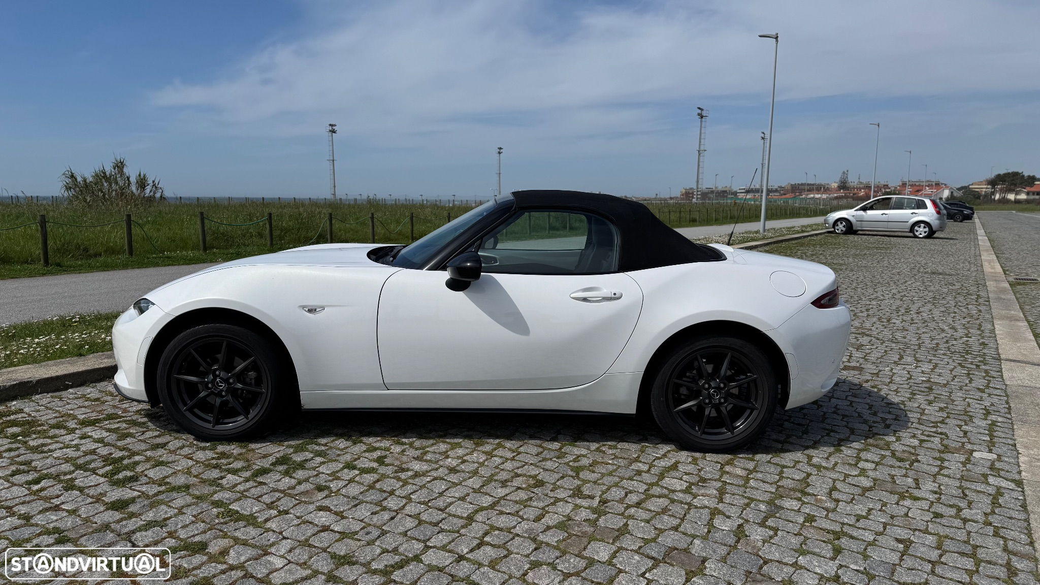 Mazda MX-5 MZR 1.5 Sky.Excellence Navi - 8