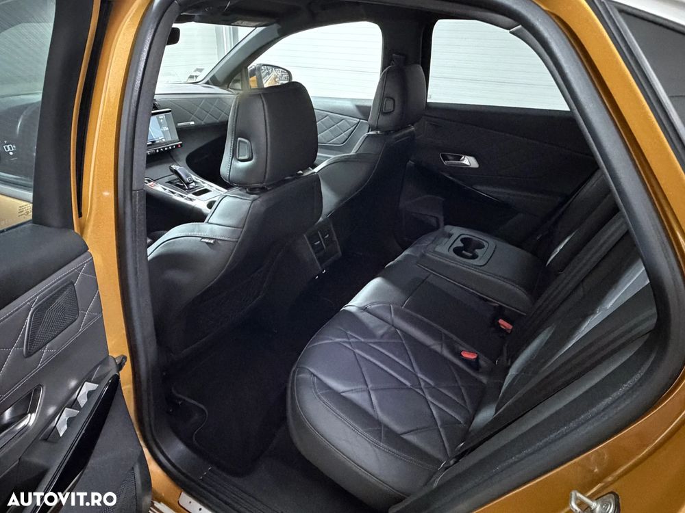DS Automobiles DS 7 Crossback - 15