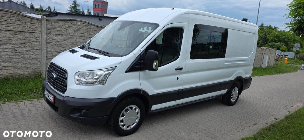 Ford Transit - 1