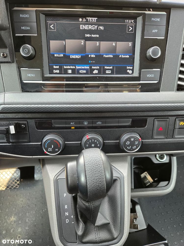 Volkswagen TRANSPORTER T6.1 Ambulans Karetka - 25