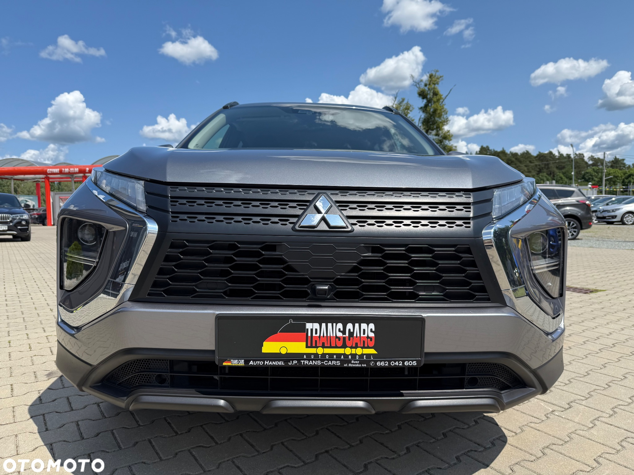 Mitsubishi Eclipse Cross Plug-In Hybrid 4WD Basis - 2