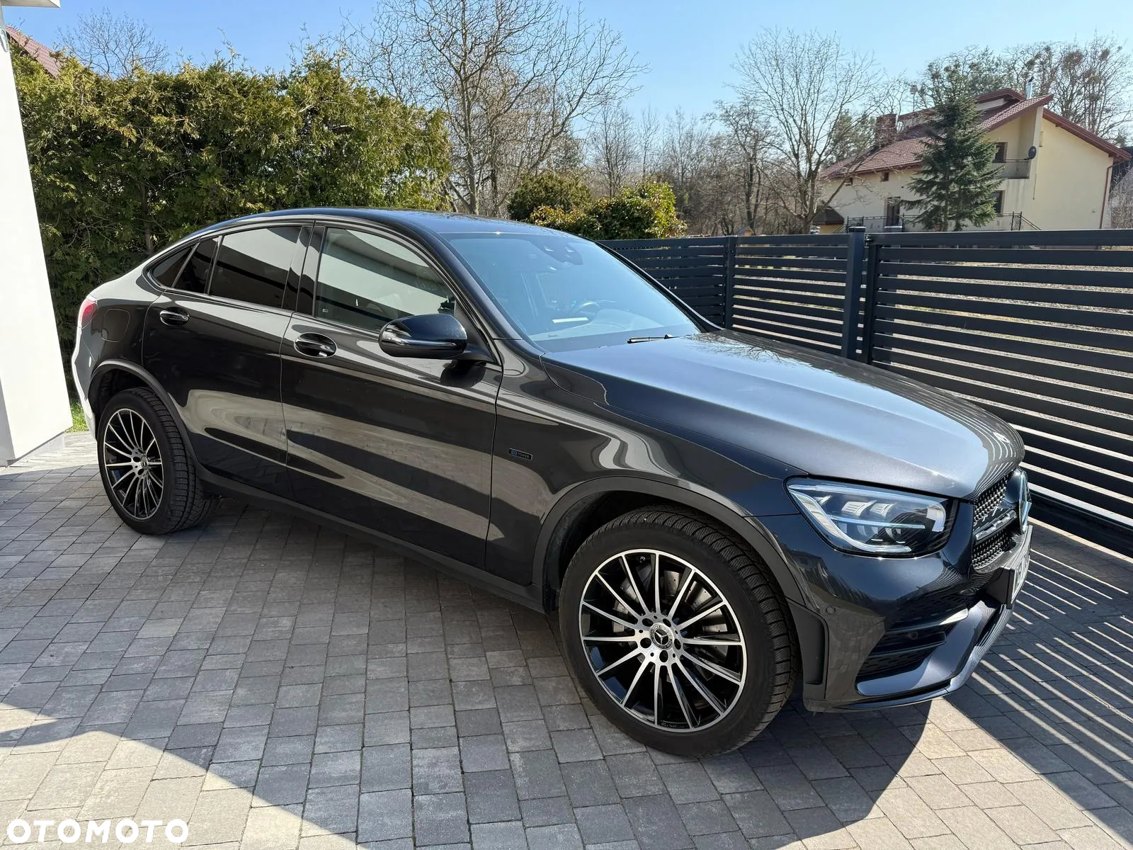 Mercedes-Benz GLC - 4