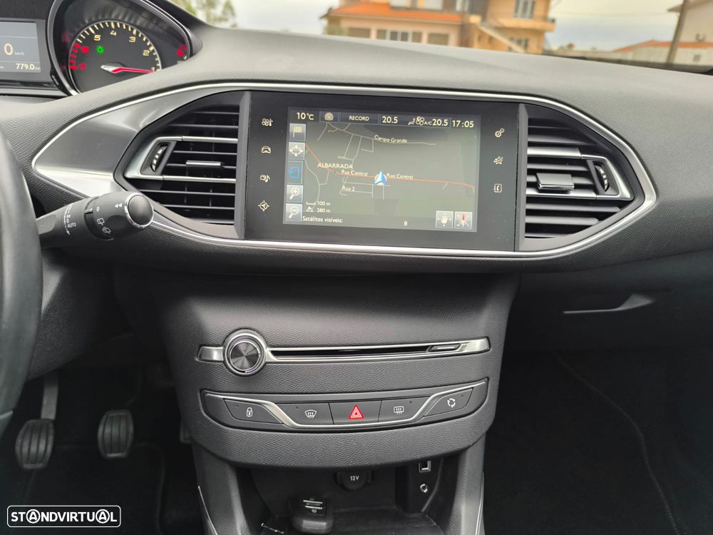Peugeot 308 PureTech 130 GPF Stop & Start Allure - 41