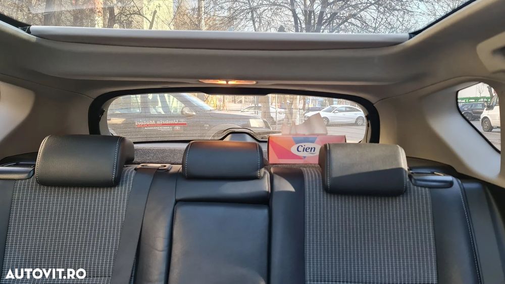 Toyota Auris ver-1-8-l-vvt--i-hsd-sol-plus - 15