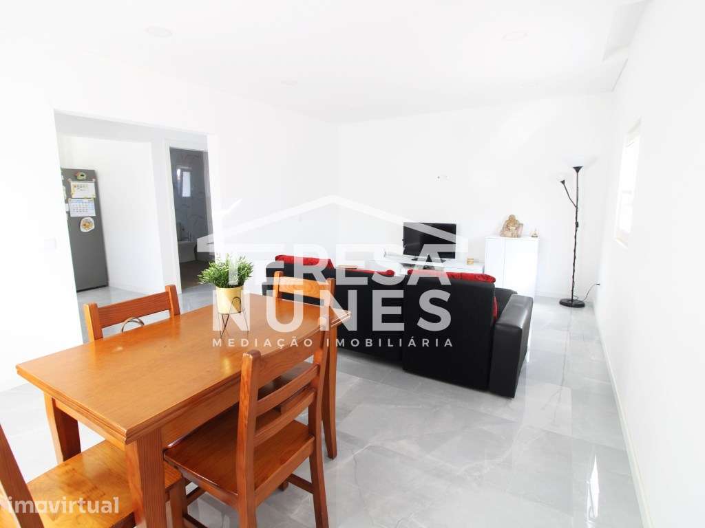 ANDAR DE MORADIA V2 C/ GARAGEM - Grande imagem: 2/26