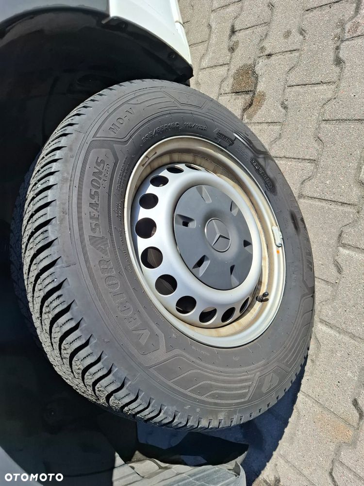 Mercedes-Benz SPRINTER L4H2 - 18