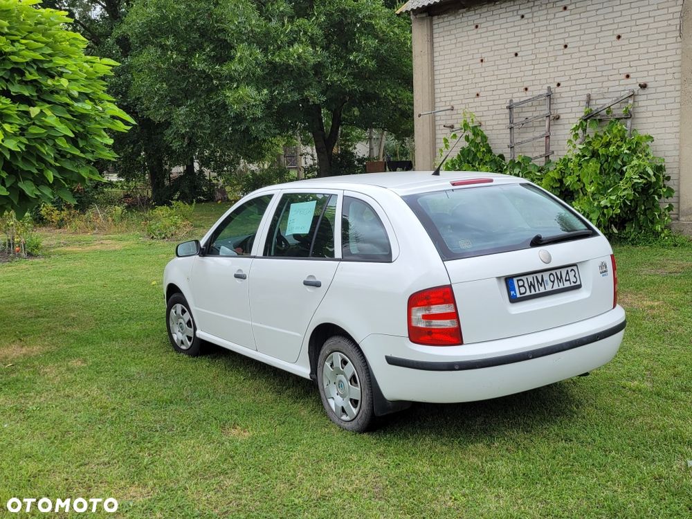 Skoda Fabia - 2