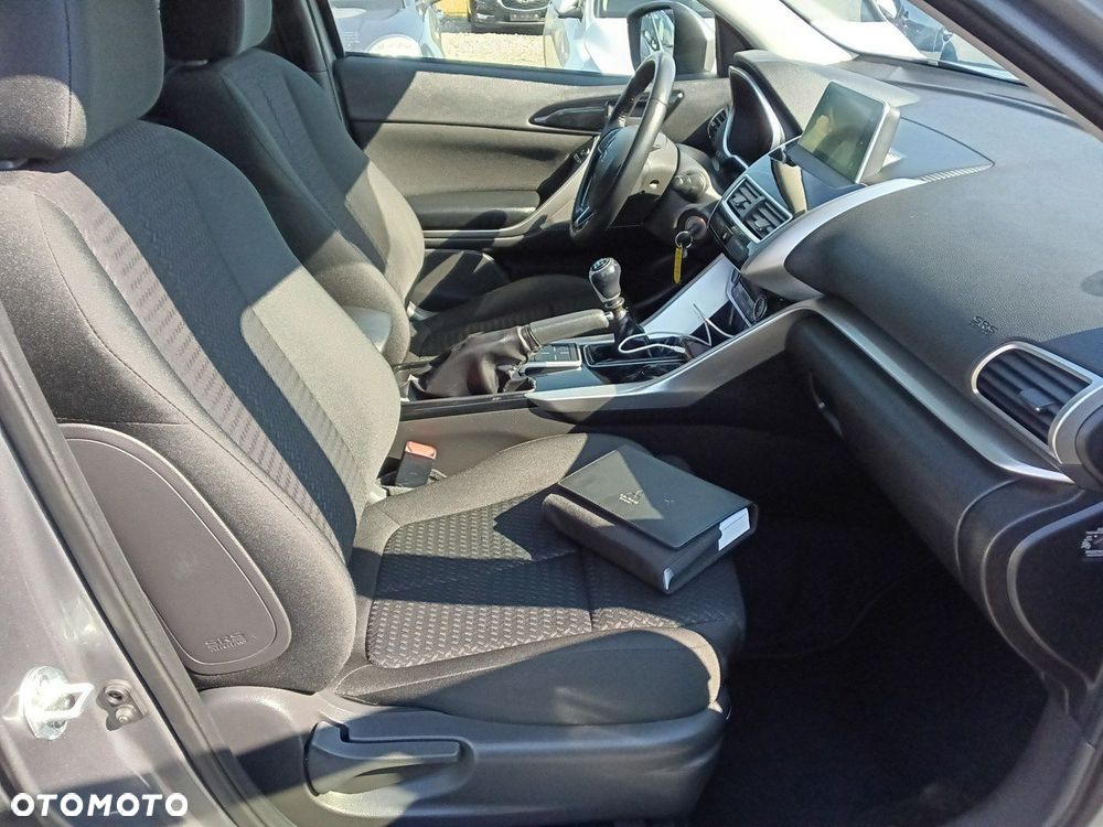Mitsubishi Eclipse Cross 1.5 T-MIVEC ClearTec 2WD Intro Edition - 12