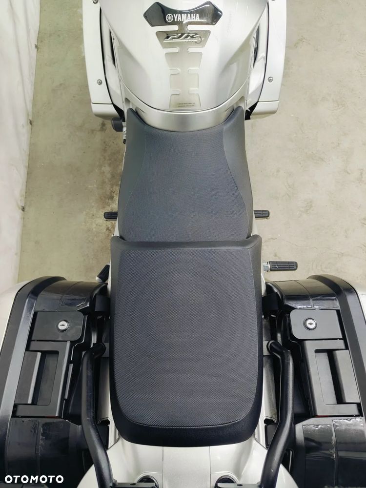 Yamaha FJR - 14
