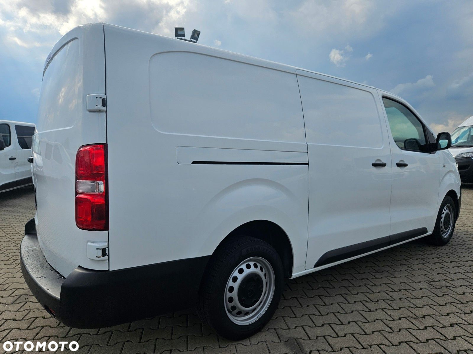 Toyota ProAce L3H1 *39999zł NETTO* ExtraLong 2,0D4d/122KM - 9
