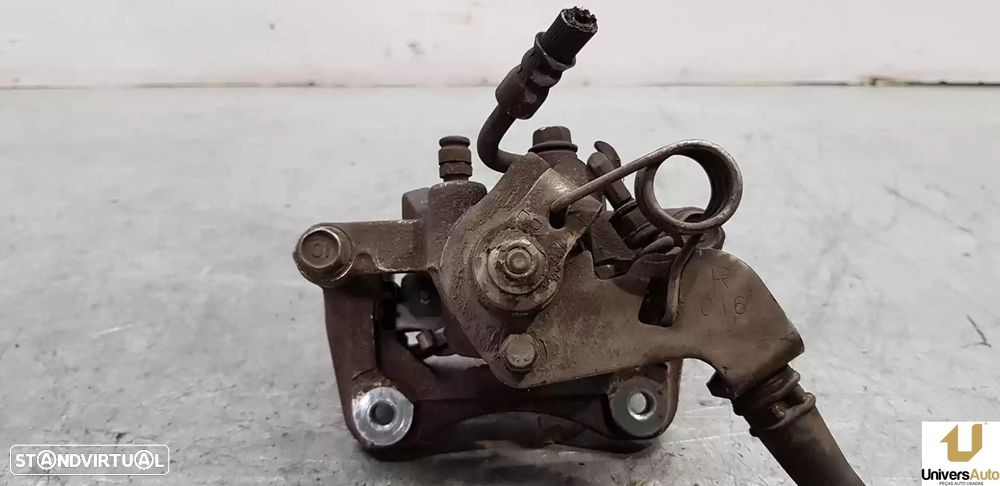 PINÇA TRAVÃO TRASEIRA DIREITA KIA CARENS IV 2017 -58230A4100 - 3