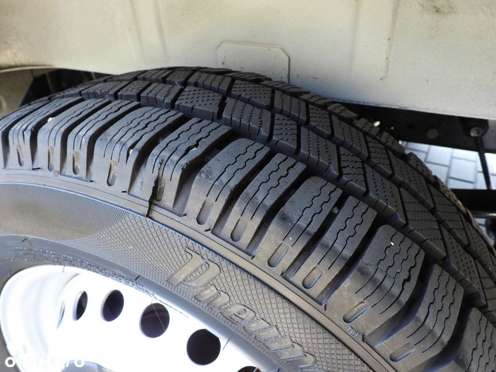 Iveco DAILY 35S14 FURGON CHŁODNIA  0*C ZASILANIE 230V TEMPOMAT AUTOMAT HI-MATIC KLIMATYZACJA  140KM - 30