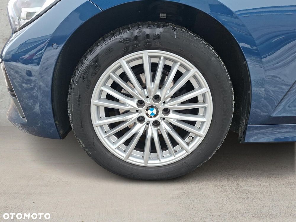 BMW Seria 3 - 10