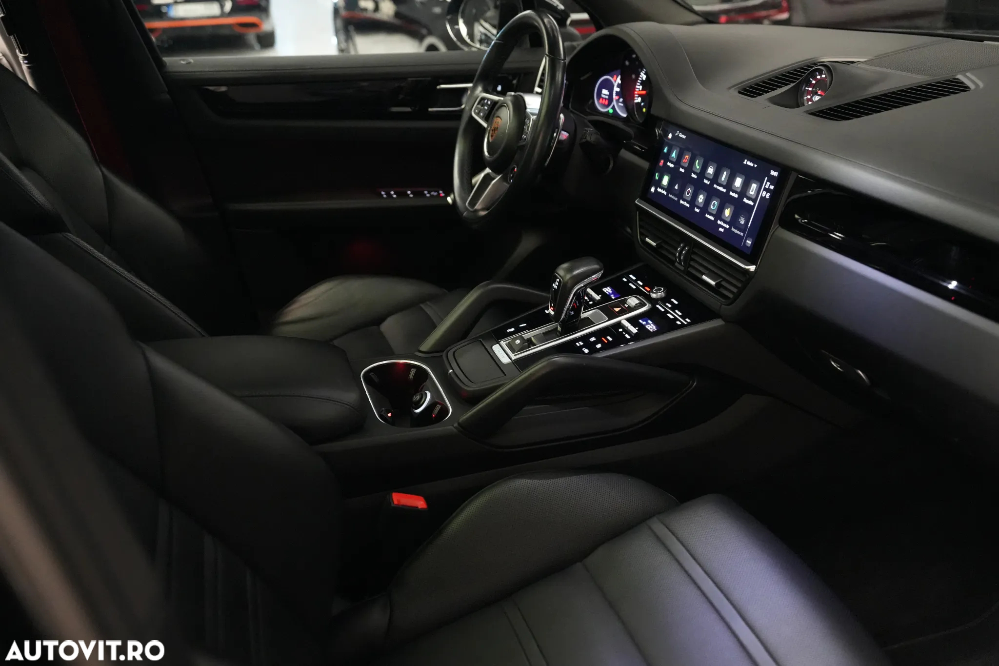 Porsche Cayenne S - 26