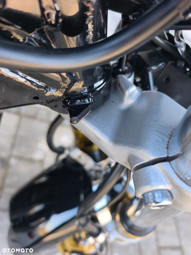 Honda CB - 12