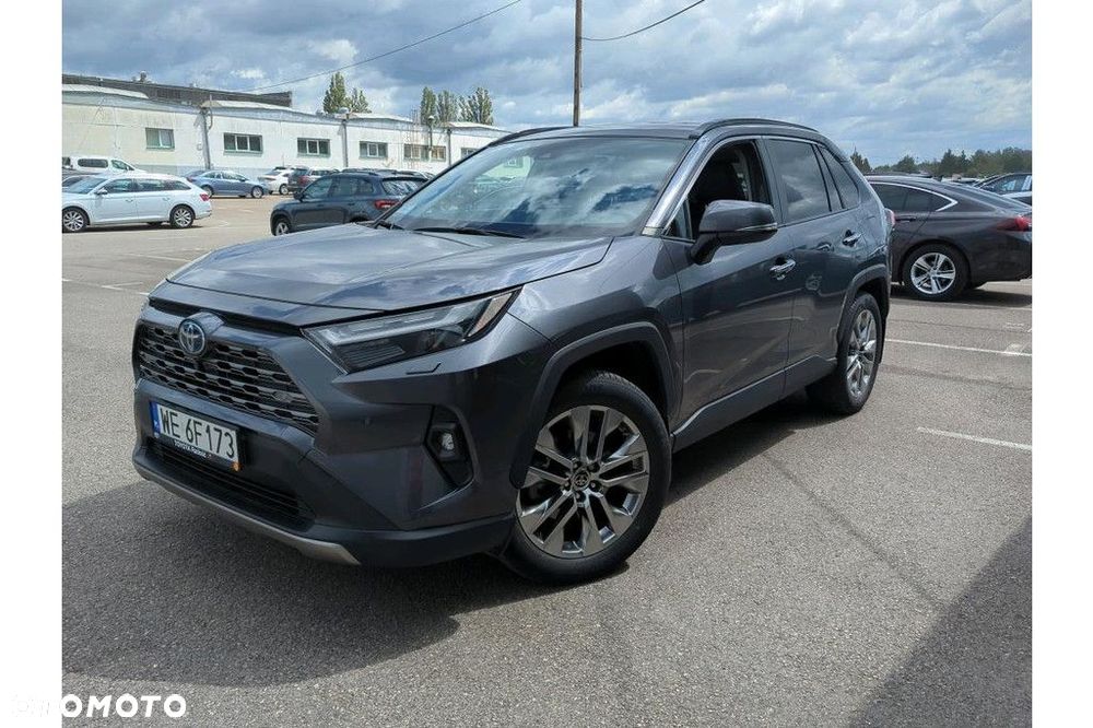 Toyota RAV4 - 1
