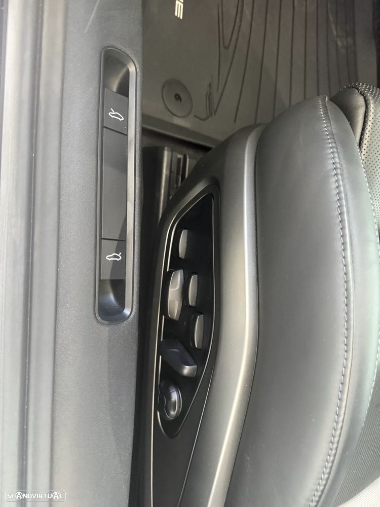 Porsche 911 (992) Turbo S PDK - 22