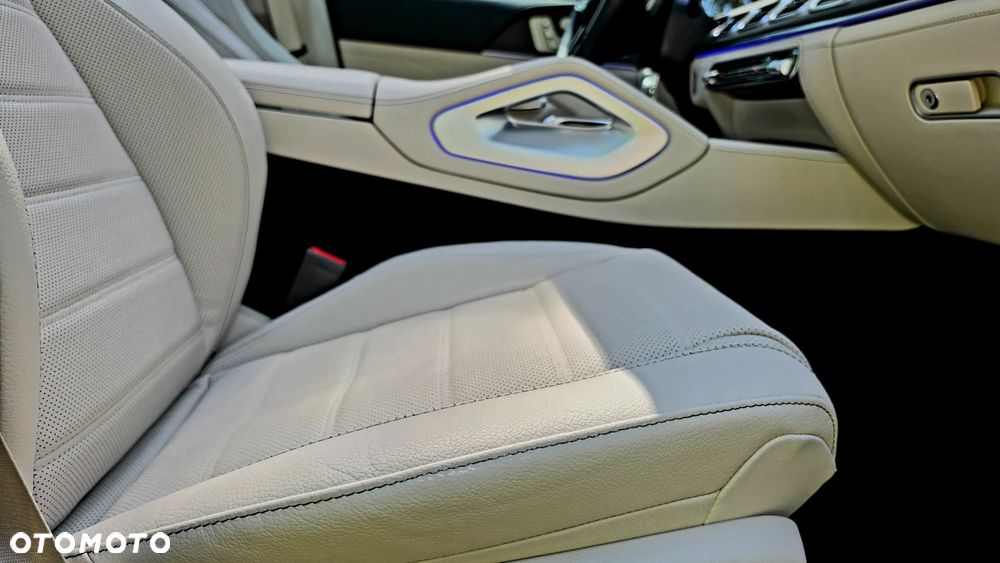 Mercedes-Benz GLE - 39