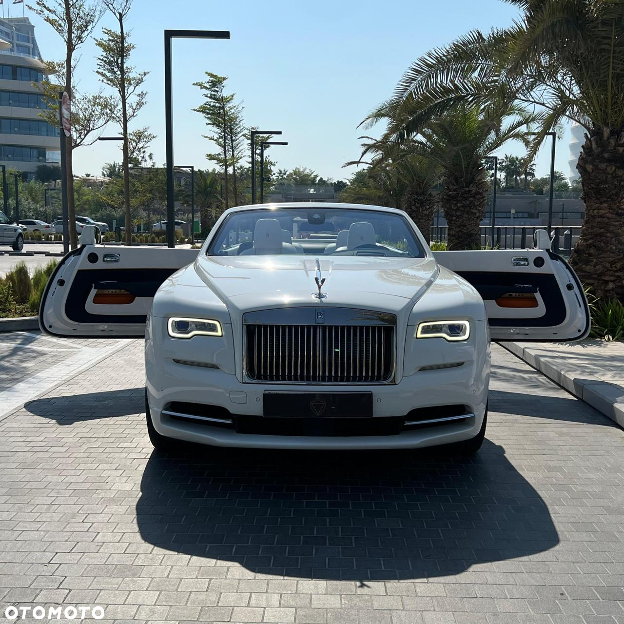 Rolls-Royce Dawn Standard - 24