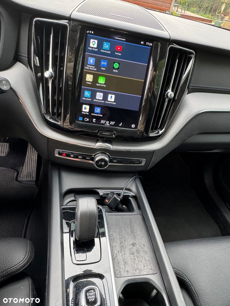 Volvo XC 60 B5 D AWD Geartronic RDesign - 8
