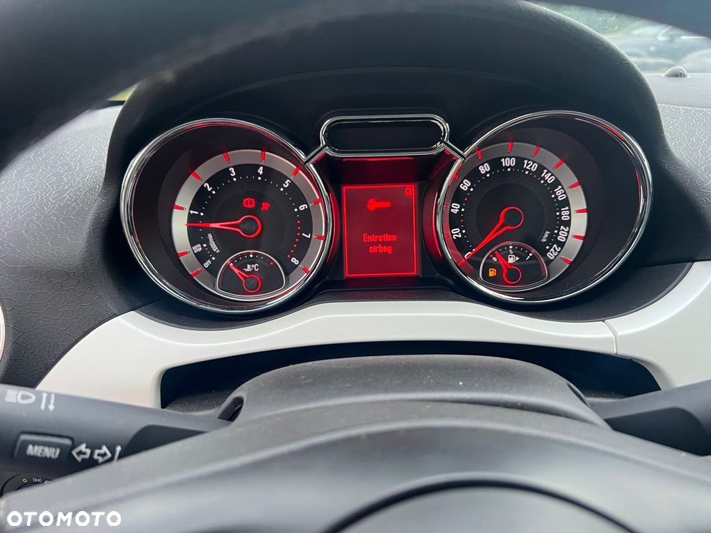 Opel Adam - 32