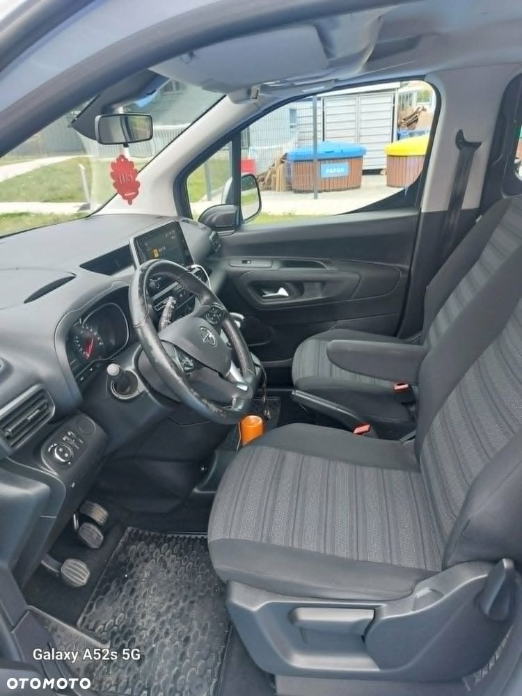 Opel Combo 1.2 Turbo Enjoy S&S - 12