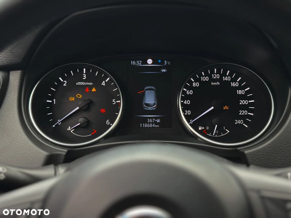 Nissan Qashqai 1.5 dCi Visia - 30